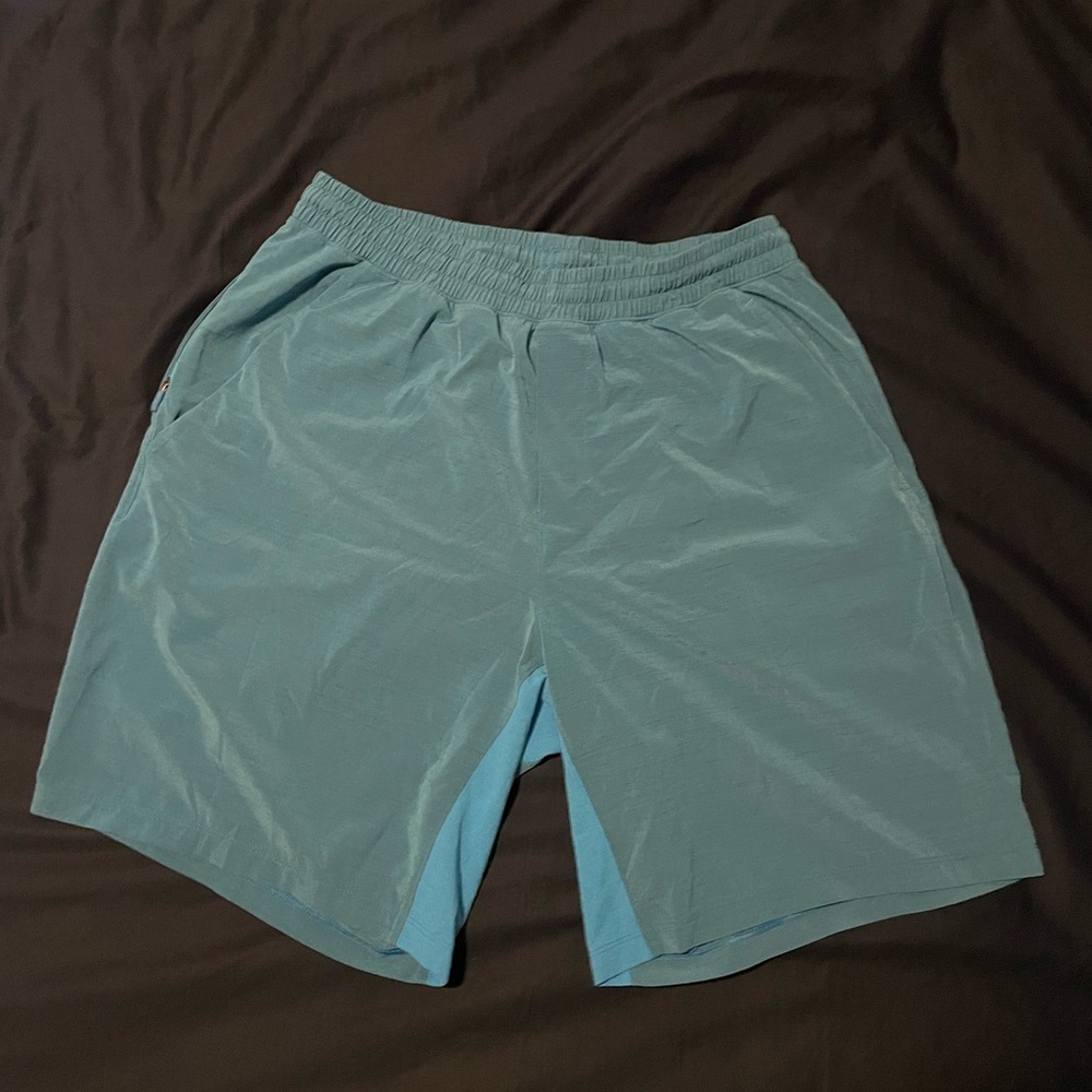 lululemon - Pace Breaker Linerless Short - L - 9" Inseam